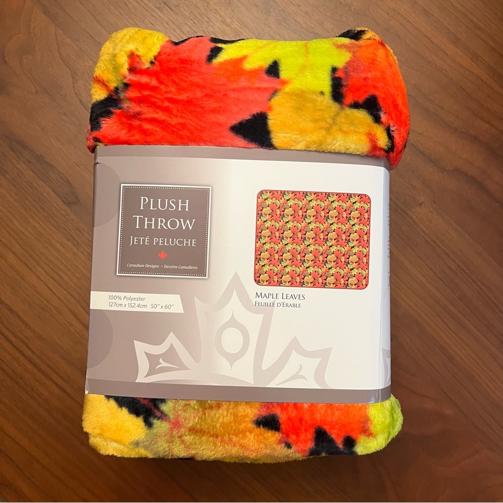 Colorful Maple Leaves Plush Throw -NEW- 50"x60"